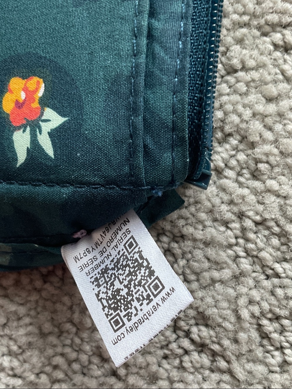 Vera Bradley Dark Blue Floral ID Card Case with Key Ring 0543 - Picture 7 of 9